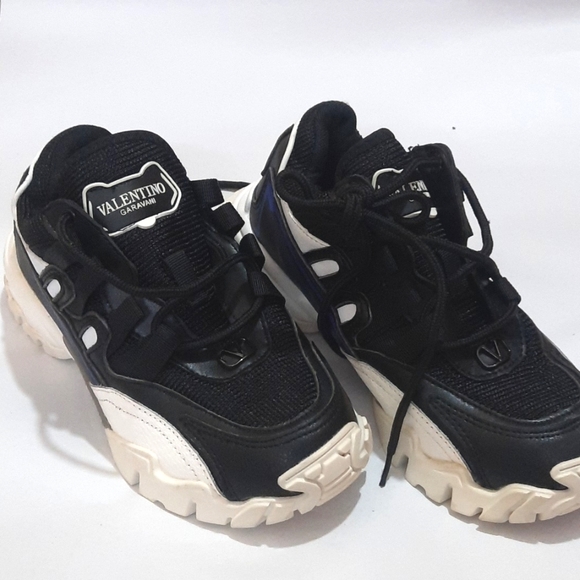 VALENTINO GARAVANI  shoes - Picture 3 of 14